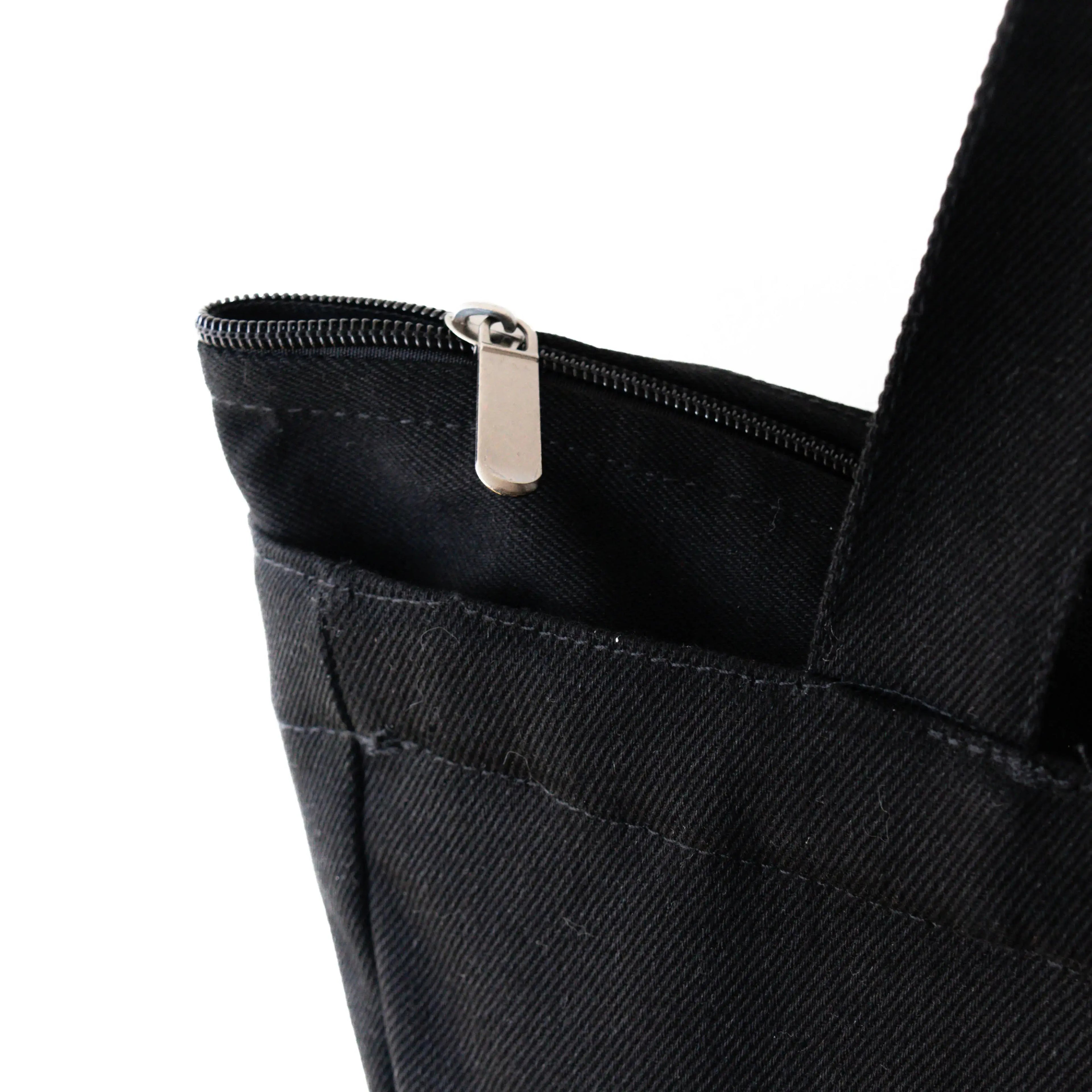 Devoción  DEVOCIÓN ZIPPER TOTE