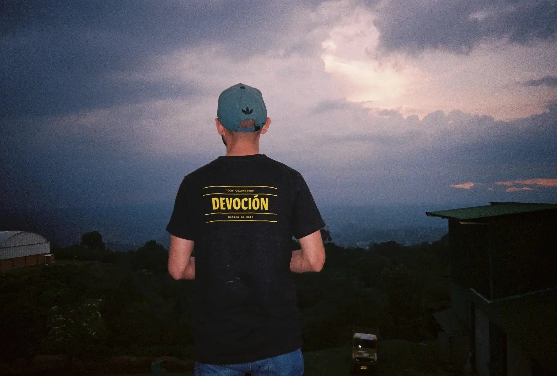 Devoción  EL PARAISO RED PLUM