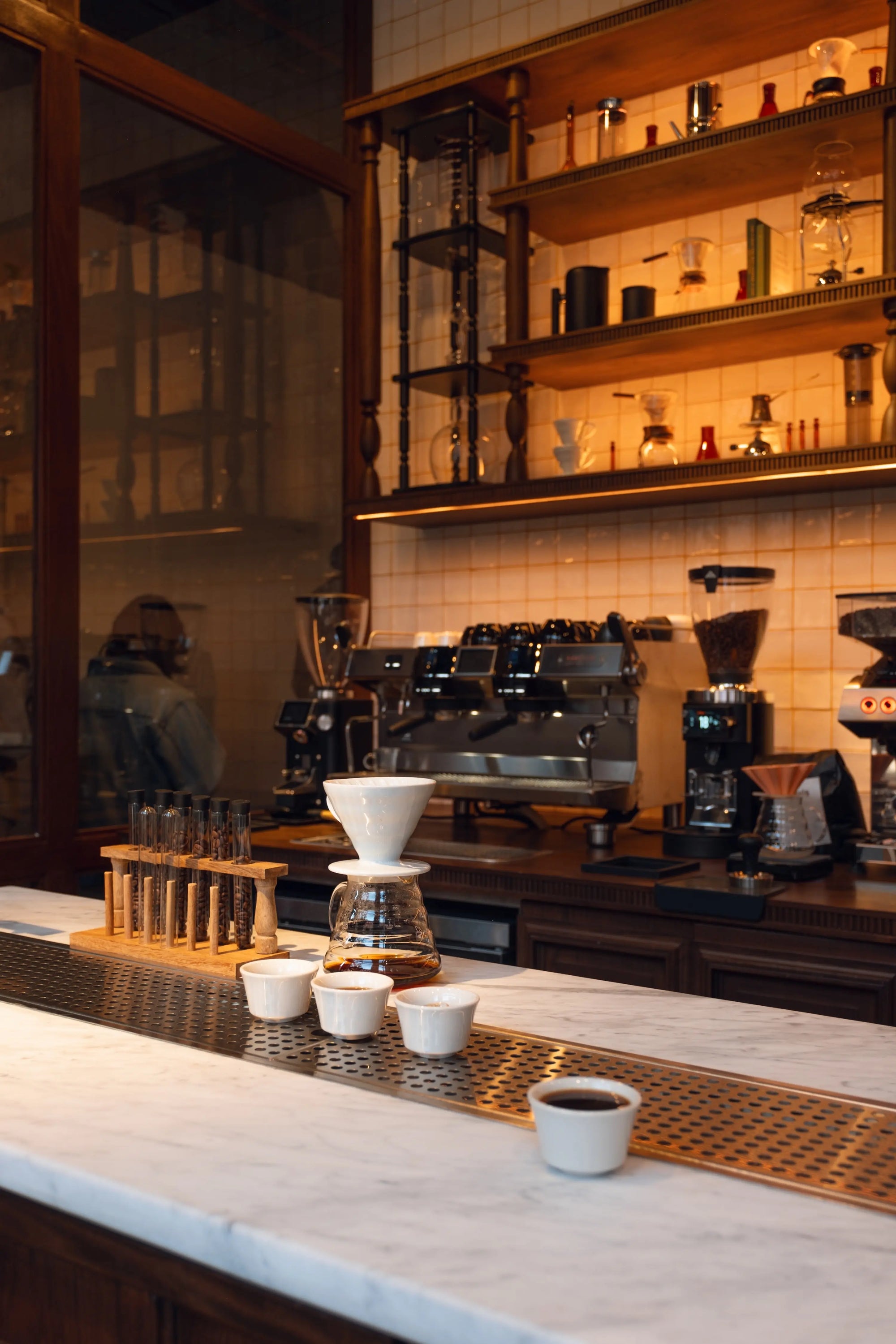 POUR OVER COFFEE FUNDAMENTALS CLASS Devoción